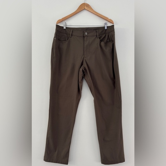 Swiss Tech Men's Size 38 X 32 Pants Outdoor Performance Work Wear Gorpcore Brown - Picture 2 of 8